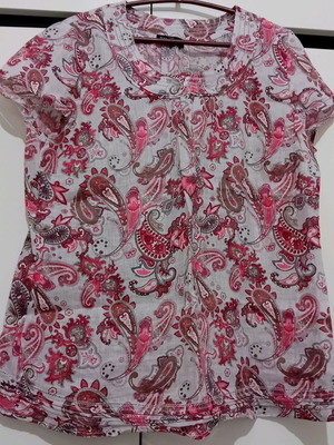Sixth Sense blouse like new, multicolor, size XL