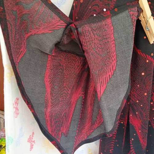 Evening blouse printed with metallic thread new, size 48-50