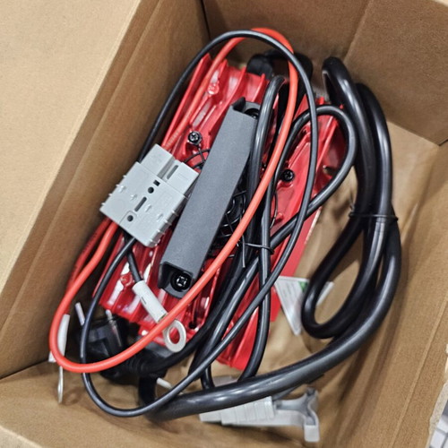 Φορτιστής 12V 30 Αμπέρ για μπαταρίες LiFePO4