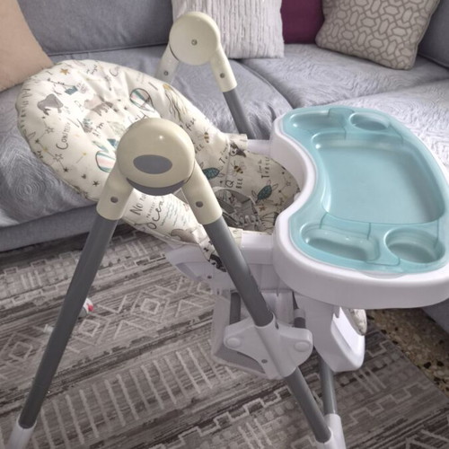 Mamas and Papas Snax highchair used with adjustable levels and foldable design