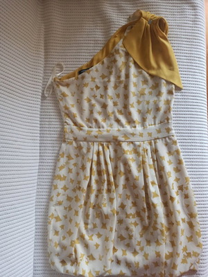 Denny Rose mini dress with one shoulder balloon style like new