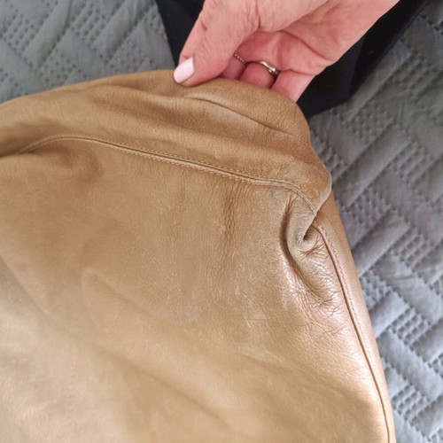 Brunorossi leather shoulder bag used, beige with signs of wear
