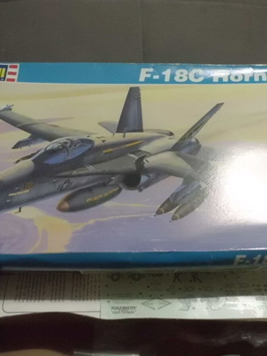 F18C Hornet Plastic Model 1/48 Scale by Revell New