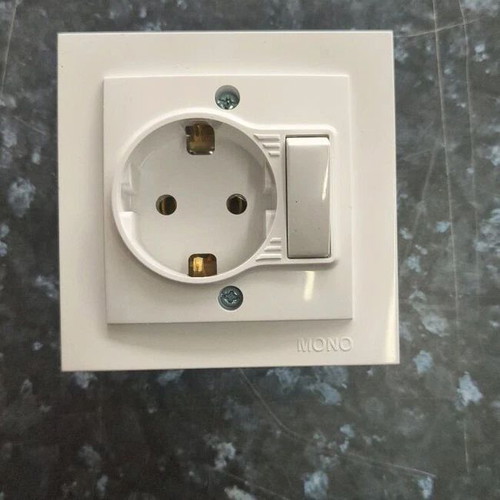 Single flush-mounted power outlet with switch white new