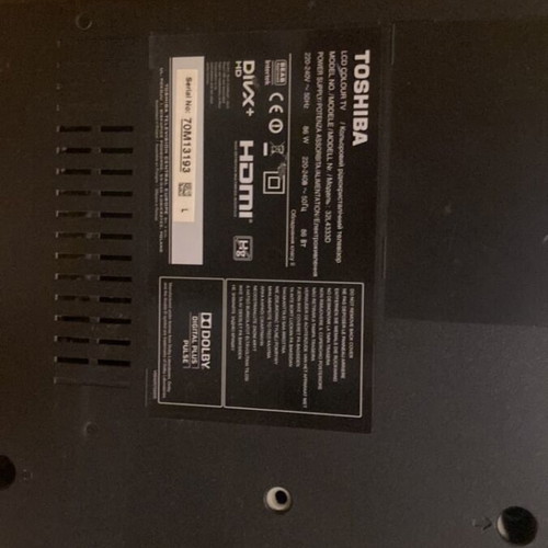 TOSHIBA 32-inch TV for repair or spare parts