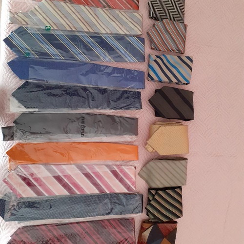 Men's ties collection 20 pieces like new, blue and red