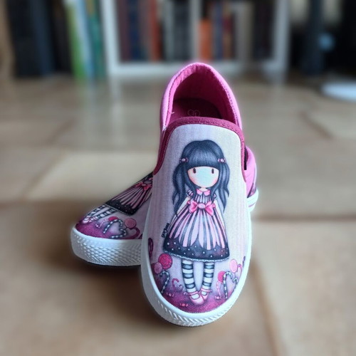Santoro Gorjuss slip-on kids shoes size 31 new pink white