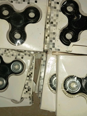 Fidget spinners μαύρα σετ 37 βαριά