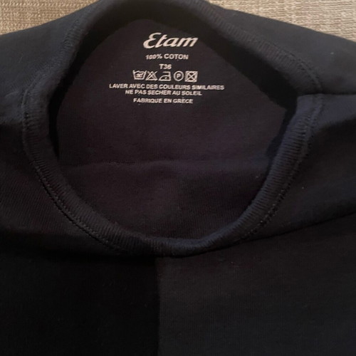 Women's black t shirt used, size S