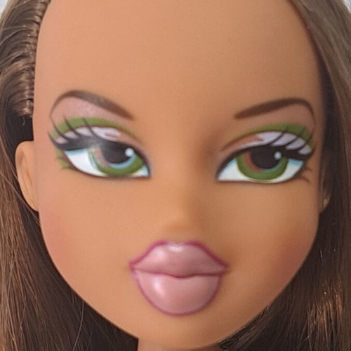 Bratz Funk Out Fianna doll used, rare and discontinued, redressed with flaws