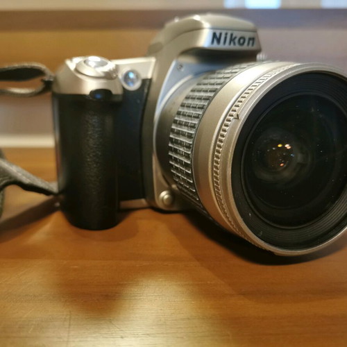 Sony F 75 35mm SLR camera with autofocus like new