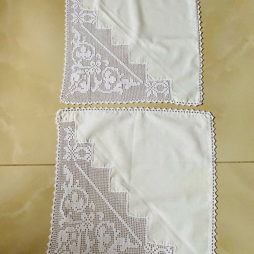 Vintage handmade placemats like new