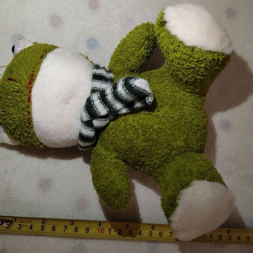 Green Frog Prince plush toy used, 20 cm, Giftable World 2013