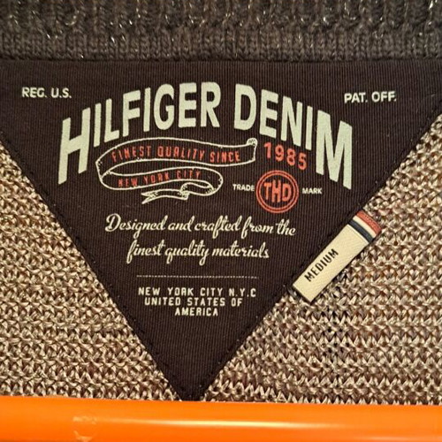 Tommy Hilfiger knitted silver vest used