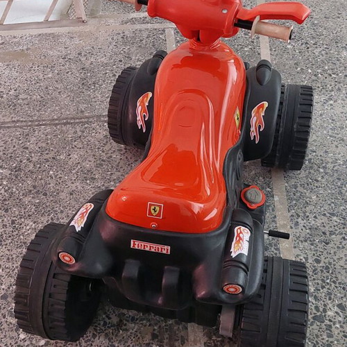 Children's electric quad used like new for bigger kids