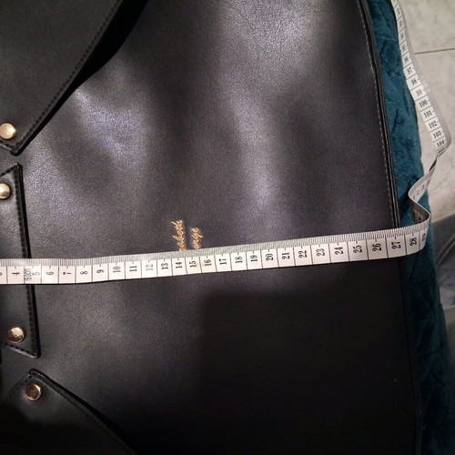 Elizabeth George Handheld Bag Black Like New with Wooden Handle and Strap