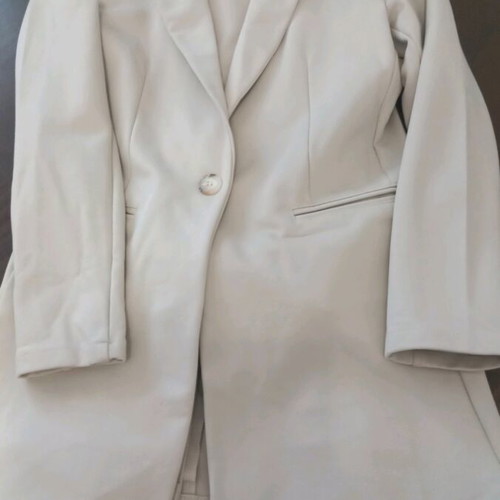 Zara suit jacket and pants set, beige, 5% elastic, like new