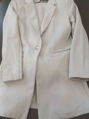 Zara suit jacket and pants set, beige, 5% elastic, like new