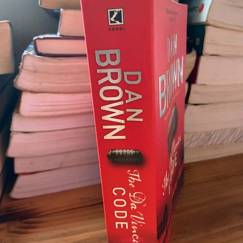 The Da Vinci Code pocket book like new, English