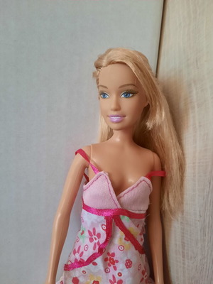 Barbie Beach Glam 2005 open mouth doll used