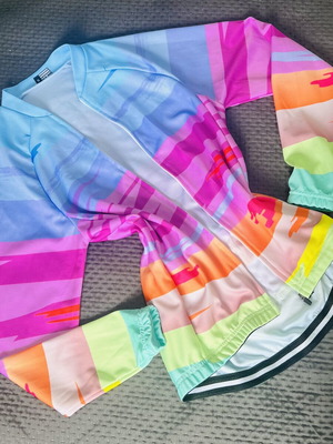 Women's colorful sports sweatshirt like new, size S