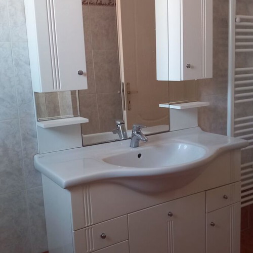 Bathroom furniture MDF with porcelain sink like new