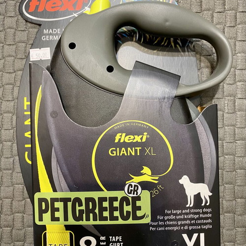 Flexi Giant XL 8m retractable dog leash new for dogs over 50kg