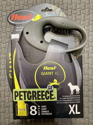 Flexi Giant XL 8m retractable dog leash new for dogs over 50kg