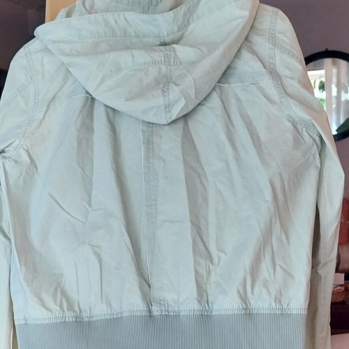 Raxefvsky women's vintage jacket like new, mint color