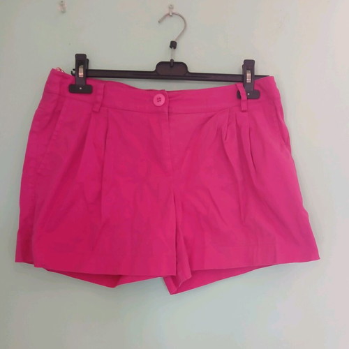 Maki Philosophy shorts size M like new, pink fuchsia