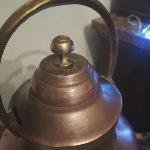 Copper jug (gkioumi) like new, old with lid and handle