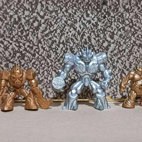 Preziosi figures used, set of 3, Marathon media