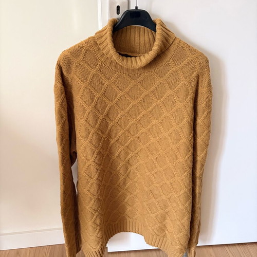 Limit men's knitted sweater 2XL like new, yellow orange