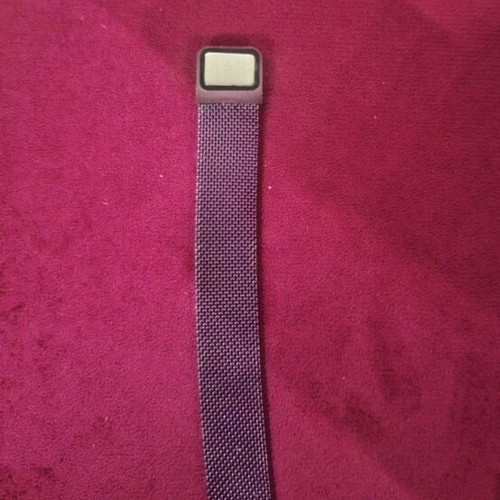 Wristwatch women's used with magnetic clasp purple color