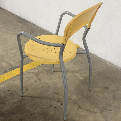 Metal chair with arms used, pack of 24, plastic seat