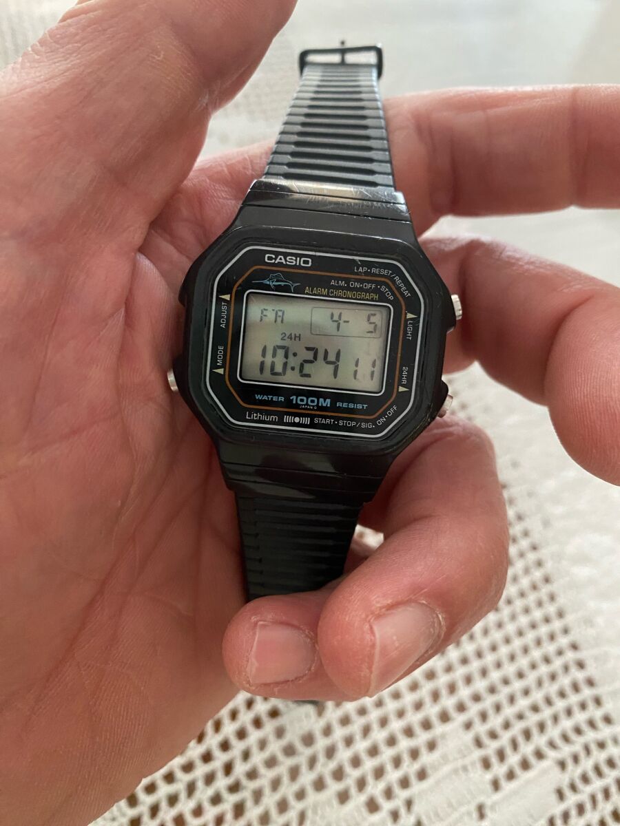Casio Marlin W-300 digital watch used - € 150,00 - Vendora.cy
