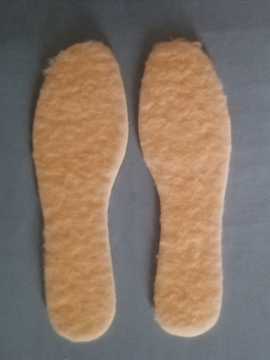 Thermal shoe insoles made of pure wool, size 44-45