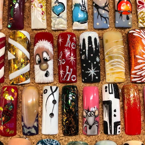Nail design display board with 313 tips, 30x40 cm