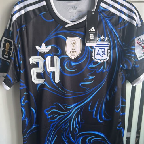 Adidas Argentina National Team Fernandez Jersey like new FIFA World Cup 2026