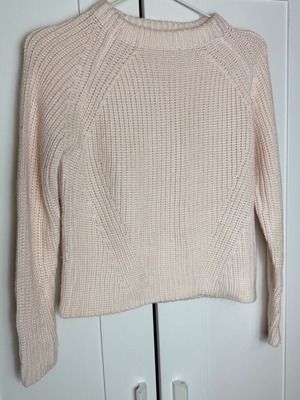 Zara women's knitted sweater medium used pink warm
