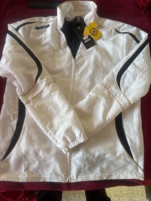 Errea windbreaker jacket new, size L