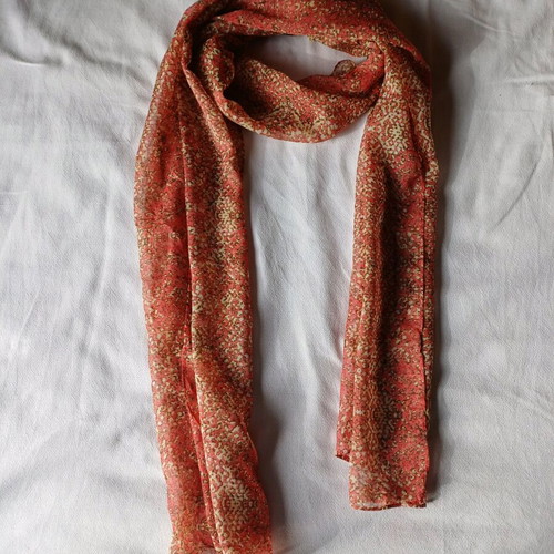 Women's scarf like new in coral and yellow tones