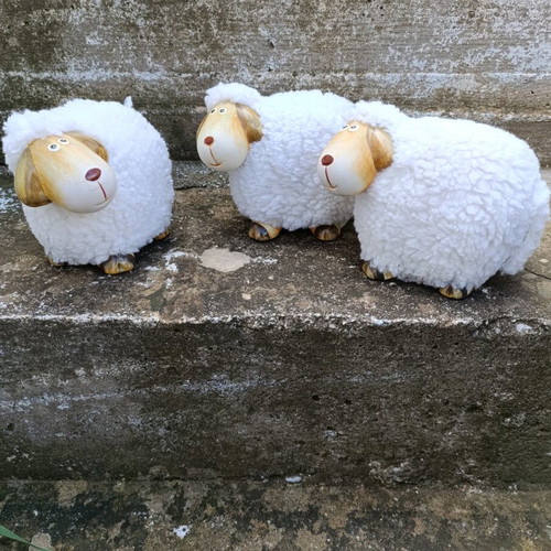 Ceramic decorative sheep new, set of 3 pieces