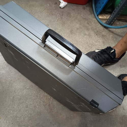 Projector 3m 2000 with broken lamp