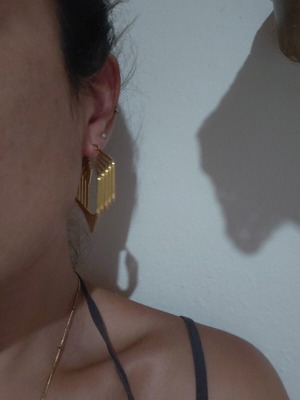 Earrings like new, Greek boutique, gold tone