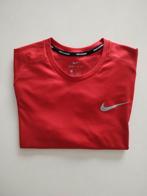 Ανδρική μπλούζα Nike Dry για τρέξιμο μεταχειρισμένη, κόκκινη, μέγεθος S