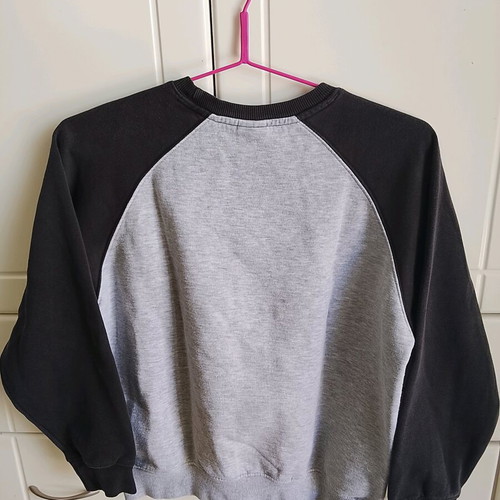 Zara Peanuts kids sweatshirt used, size 152 cm, grey with black sleeves