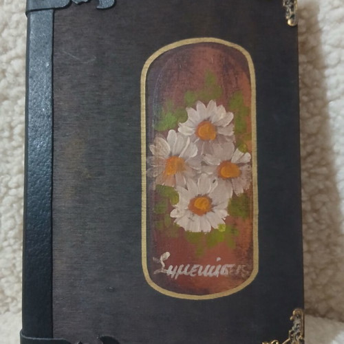 Vintage notebook handmade from wood and leather, hand-painted