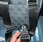 Guess bag shoulder black in excellent condition