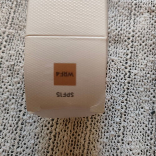 Makeup Korres SPF15 foundation used